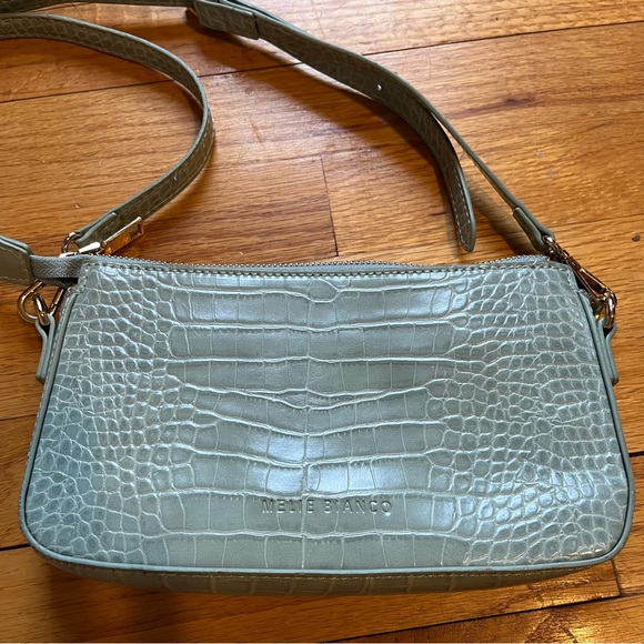 MELIE BIANCO • Mint Green• Vegan Leather Crossbody bag• Perfect spring bag - Picture 8 of 9